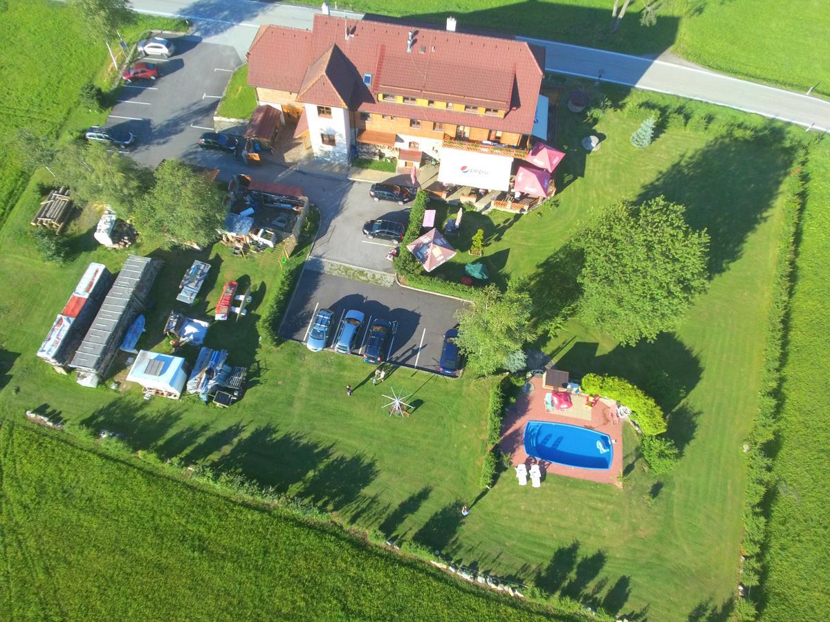 Penzion Planicka Cerna v Posumavi Bagian luar foto
